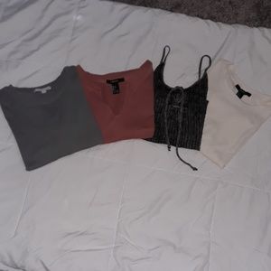 Bundle of 4 crop tops
